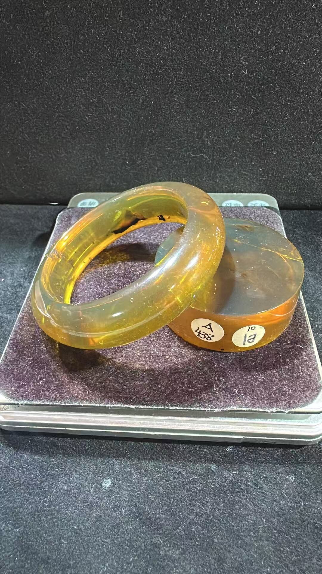 0911XY162-XYDAY-AMBER-黃茶蜜手鐲 50.8mm [鐲芯可免費加工成平安扣,需要備註,加工後不退不換] (B162)