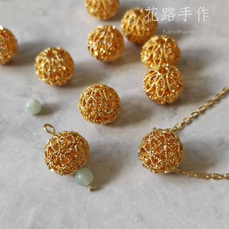 保色鏤空隔珠