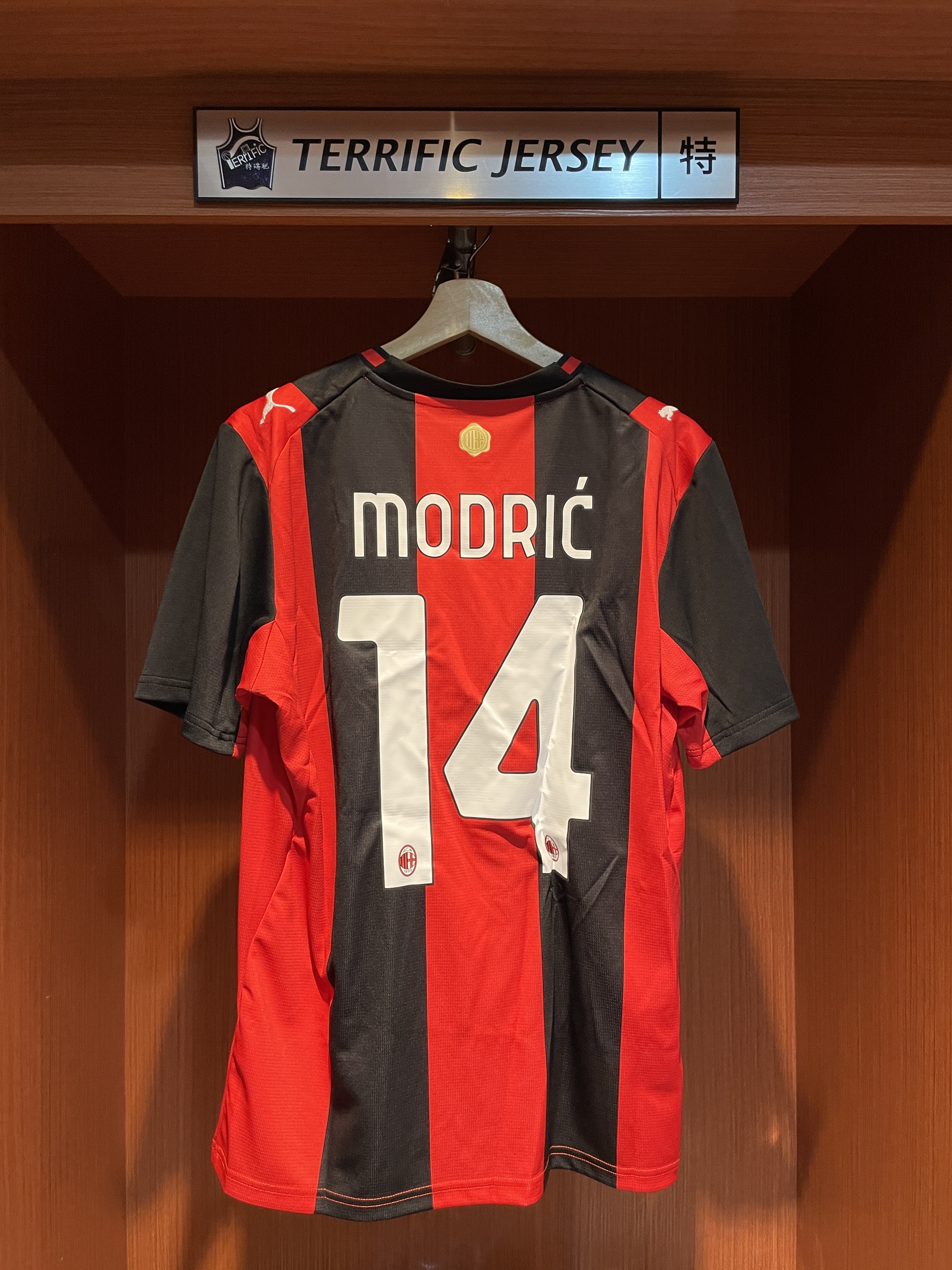 Serie A足球 Luka Modric AC Milan AC米蘭 26-27 意甲 Home Puma Replica Jersey 球迷版 燙印 全新