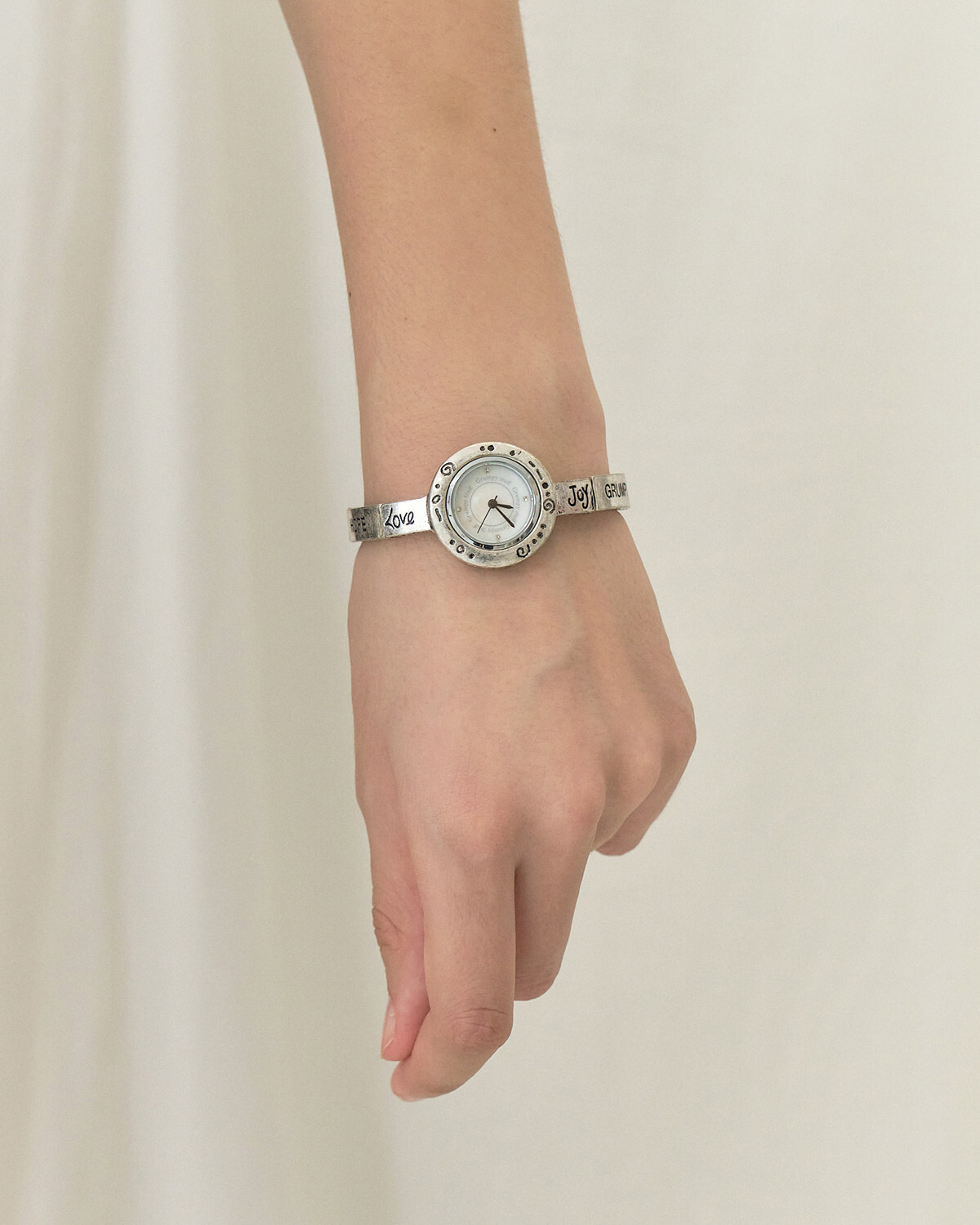（預購）Grumpy Stuff Shabby Spiral Letter Watch