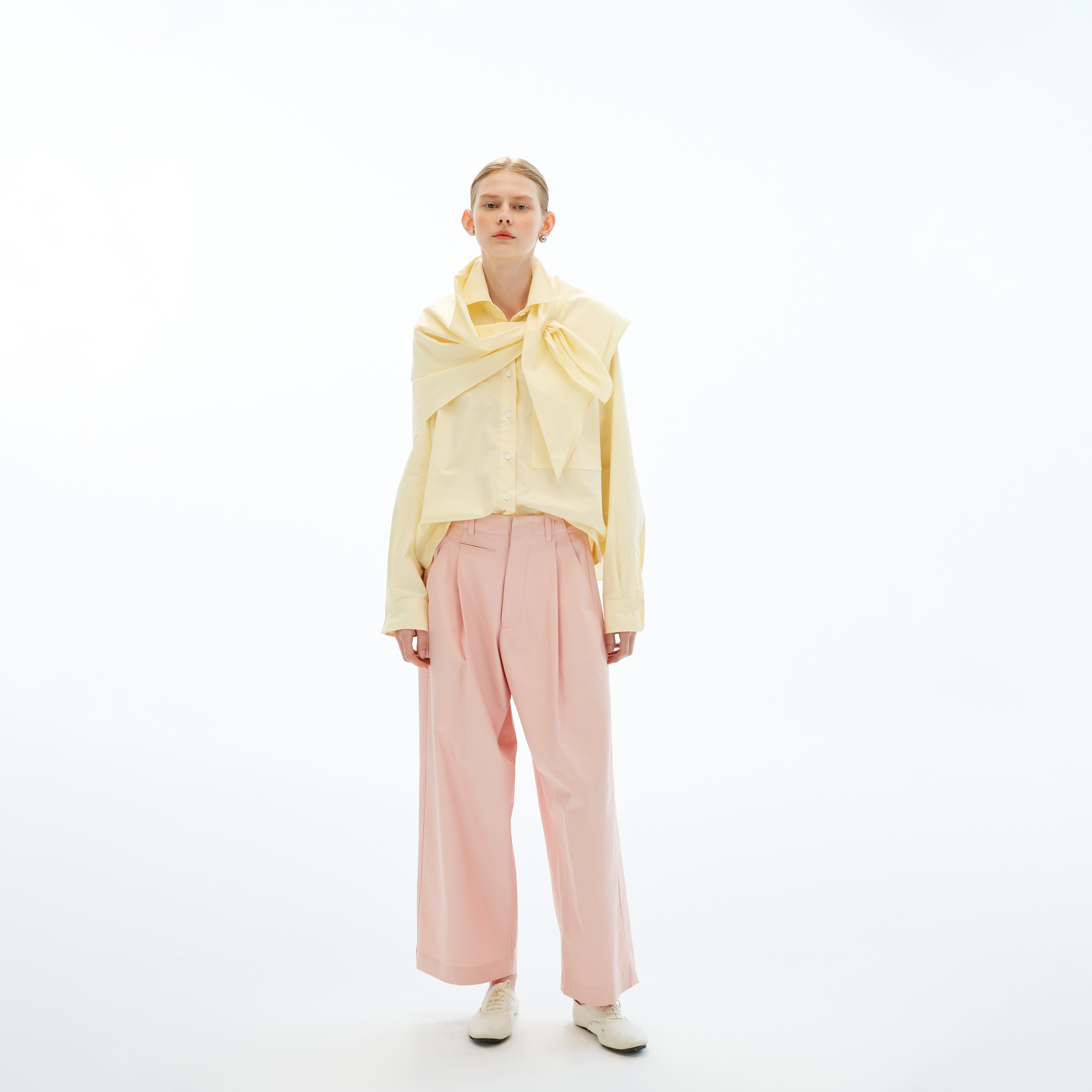 10 MOOn SCARF-DETAIL SHIRT