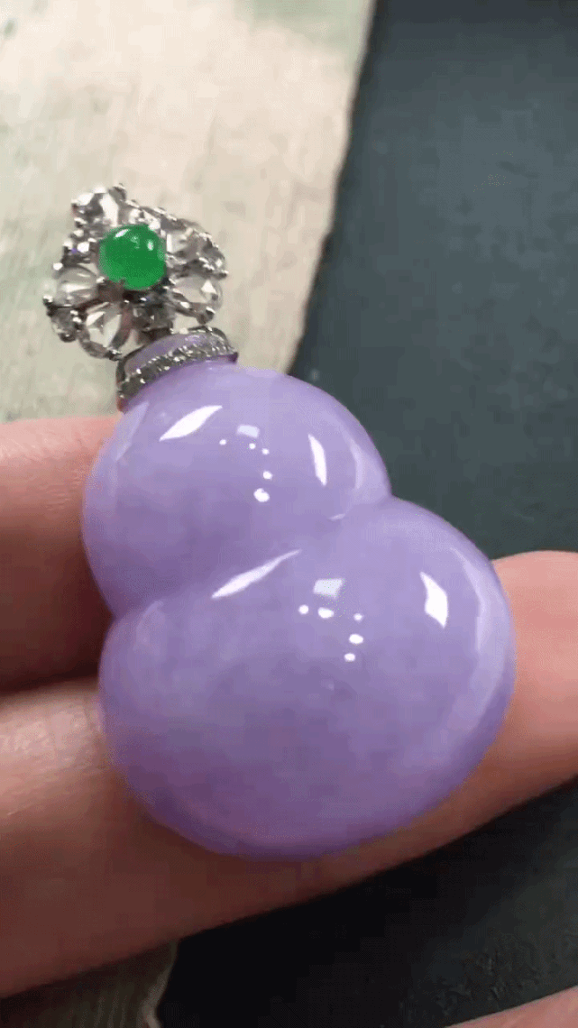 9237 翡翠葫蘆吊墜
