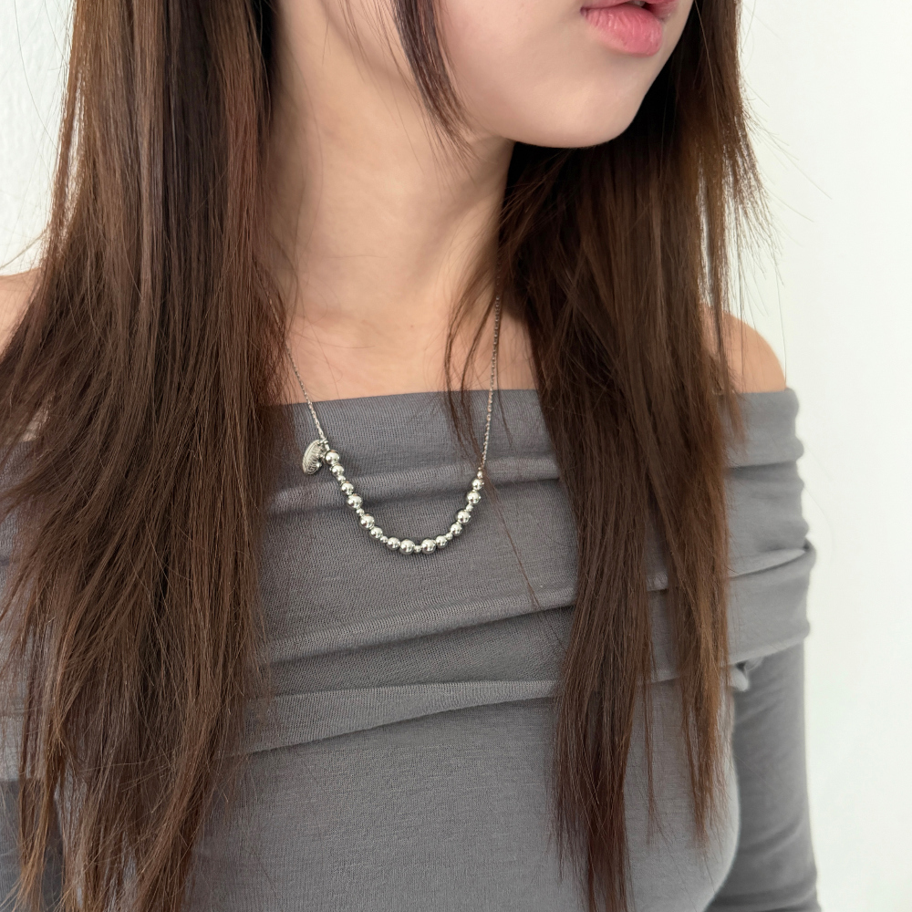 （預購）Grumpy Stuff Sleek Ball Glider Necklace