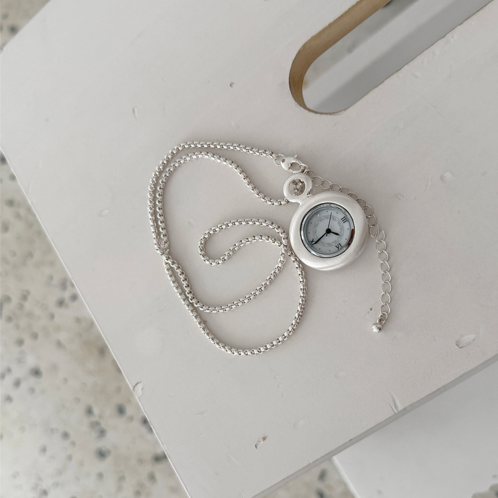（預購）Grumpy Stuff Muted White Time Necklace