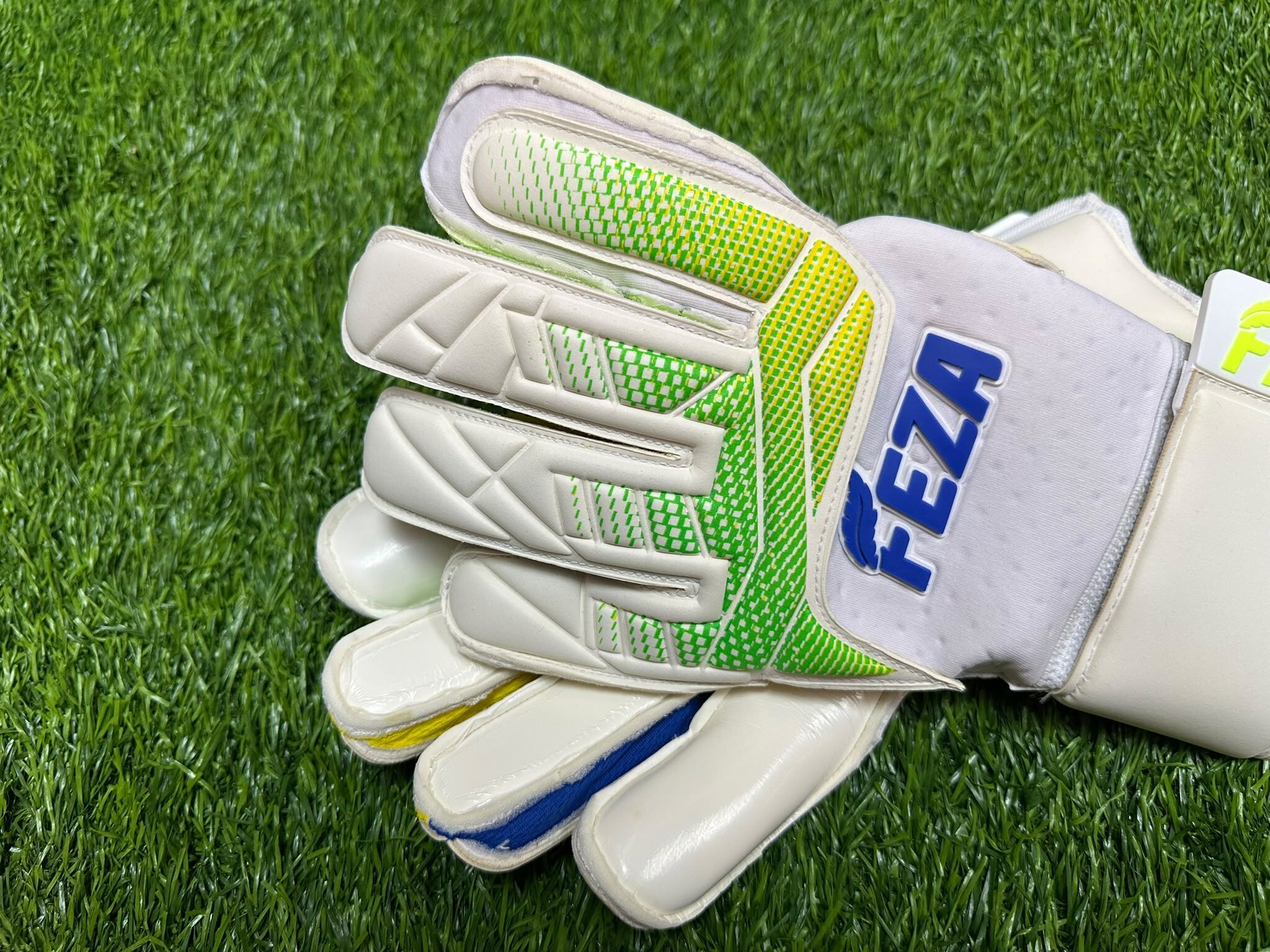 Feza F3.0 Paulo hybrid cut 龍門手套