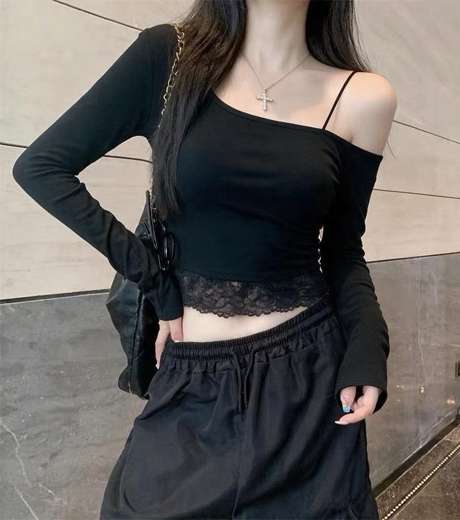 下擺蕾絲單吊帶罩杯衣