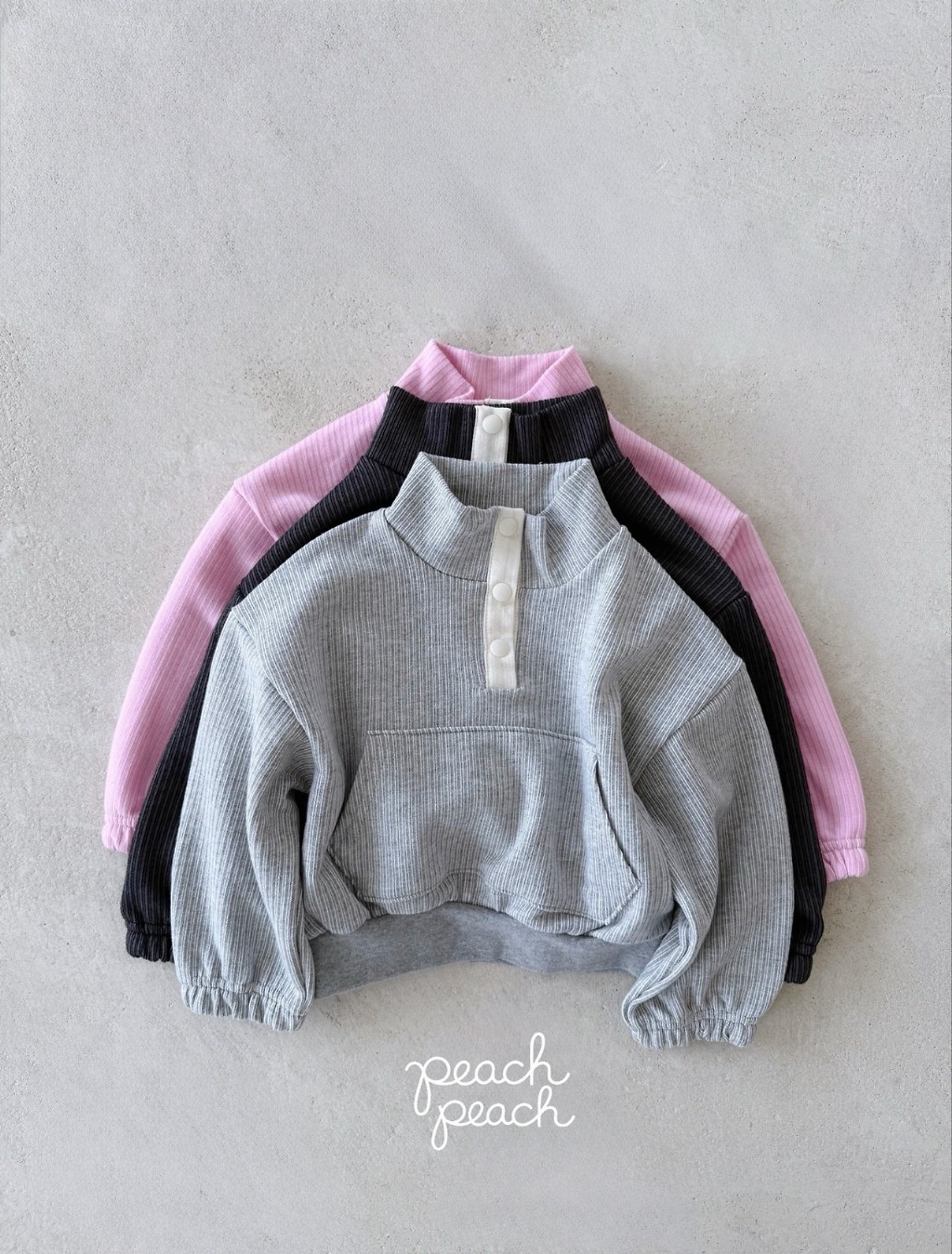 正韓秋PEACHPEACH 三色立領大學上衣