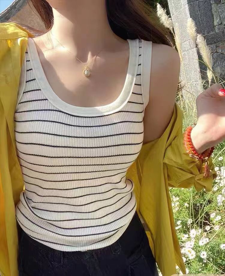 U領細坑條針織背心