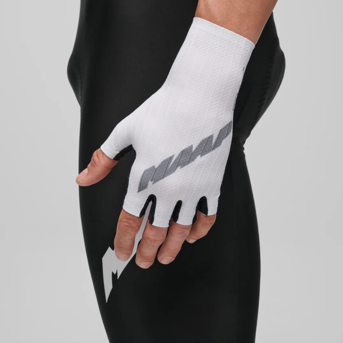 【MAAP】Pro Aero Mitt 短指空力手套 /  白