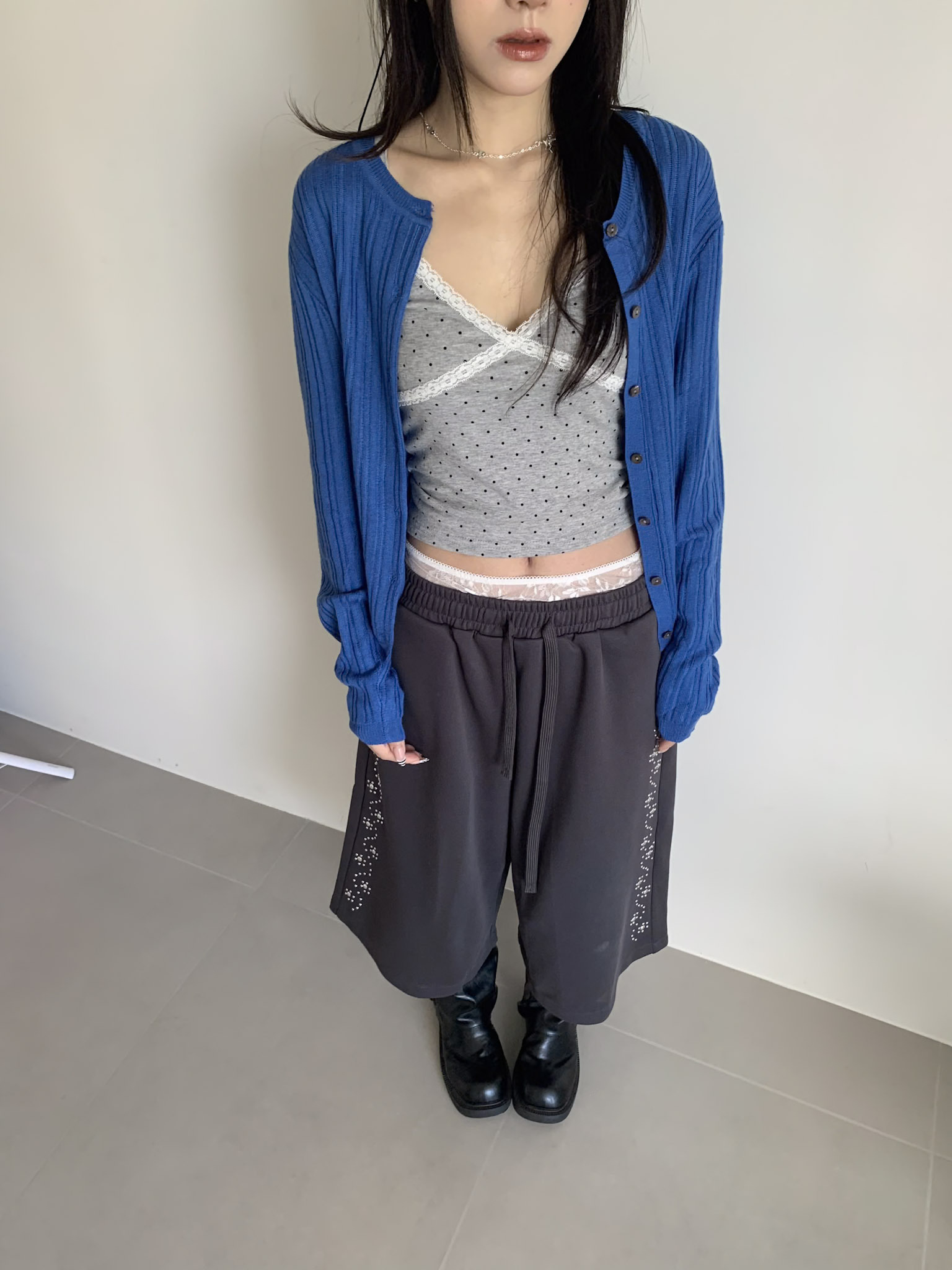 ISA_一天一色! 穿搭不重樣坑條針織排釦罩衫_68020