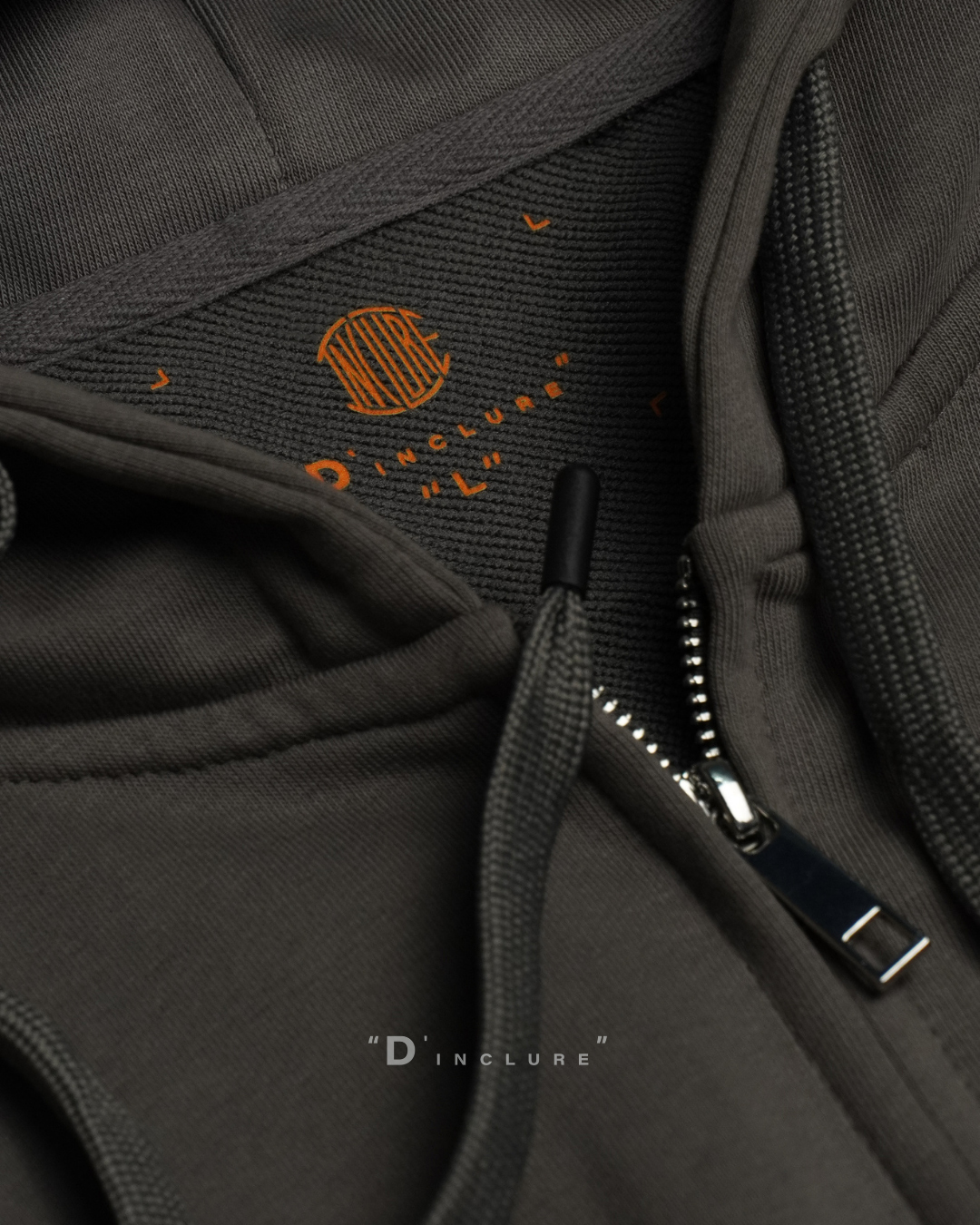 D'INCLURE - Basic Hoodie