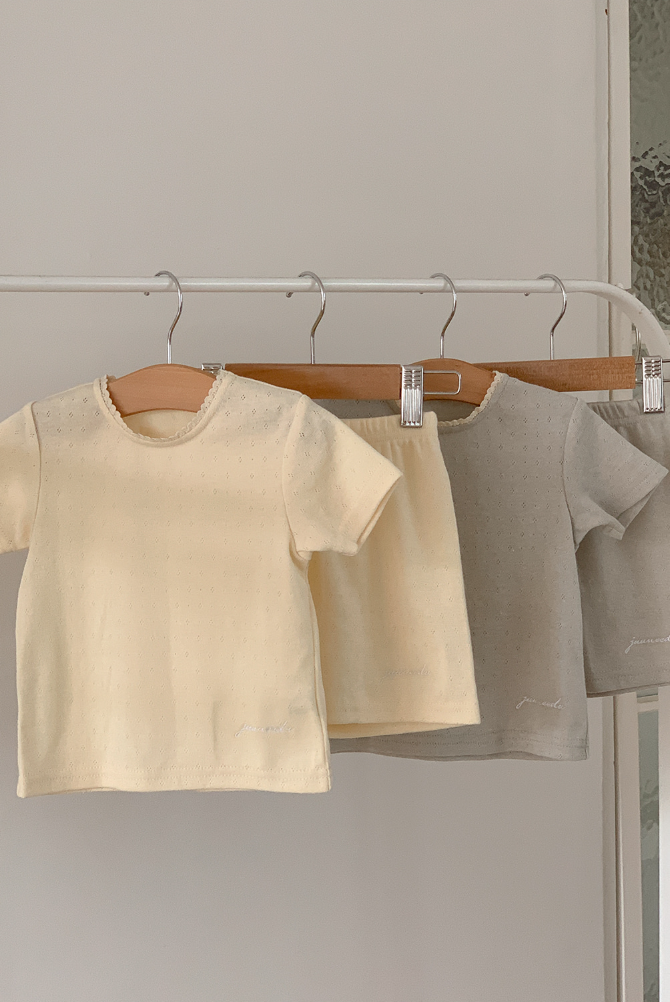 【韓國預購】 JUUNEEDU ZKR090920 Eyelet punched embroidery 童裝短袖睡衣套裝