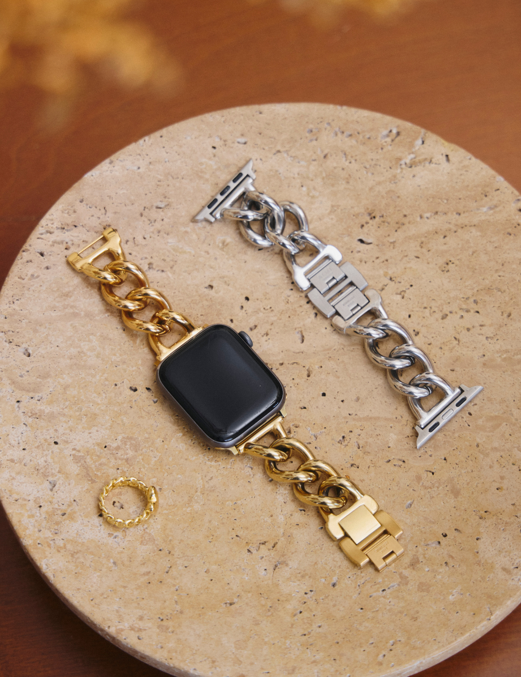 Apple Watch 不鏽鋼鎖鏈錶帶（銀色)