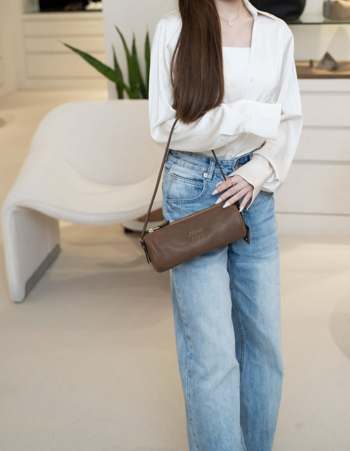 Miu Miu Nappa Embossed Letter Logo Crossbody bag Oak Brown 牛皮筆筒袋