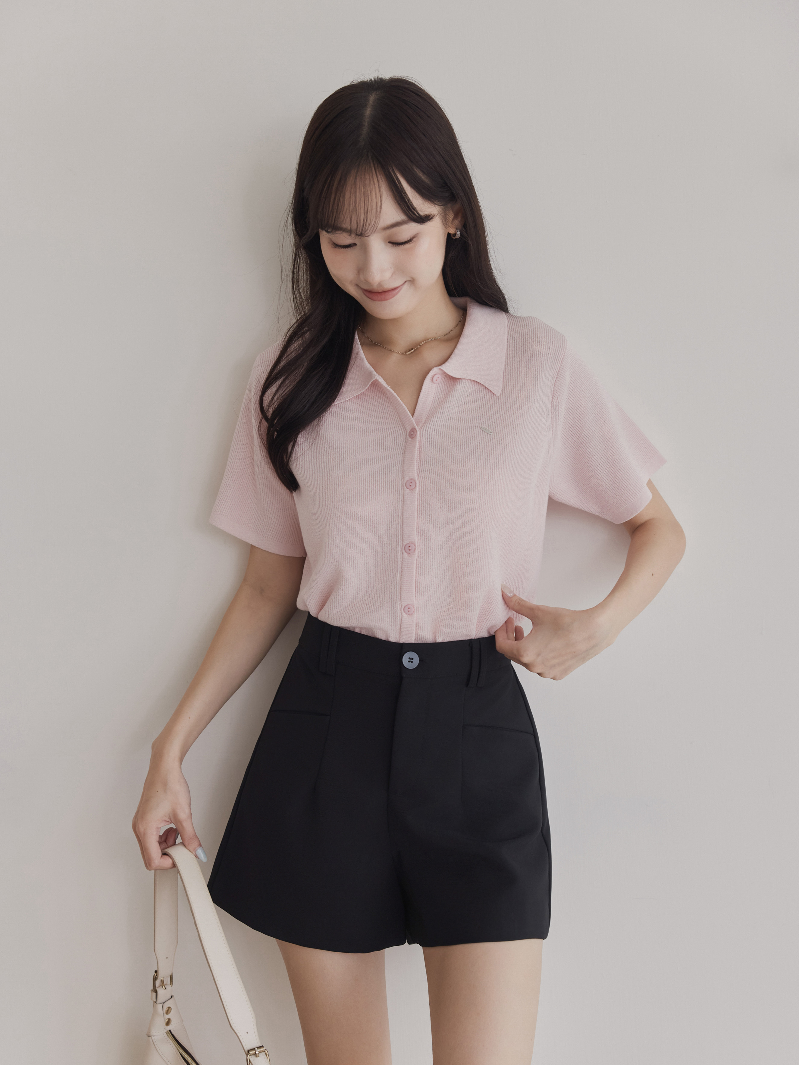 Custom Skin-Friendly Logo Tag Short-Sleeve Knit Top