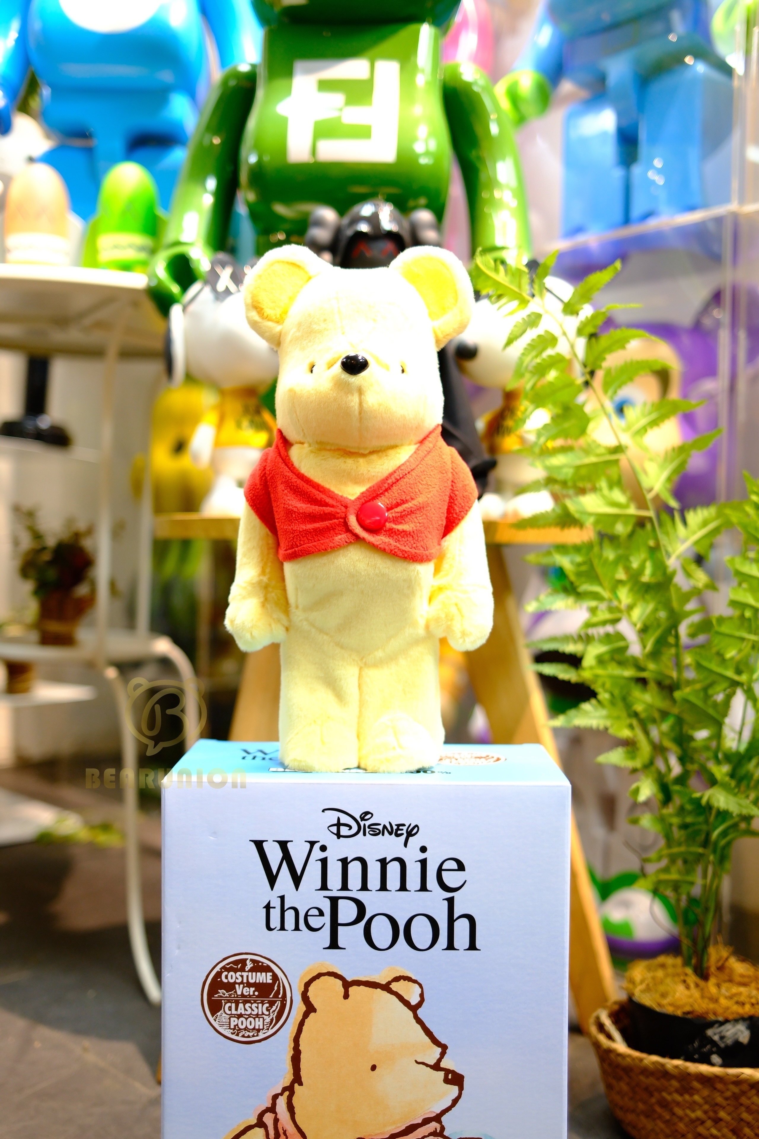 🎏Pre-Order🎏Bearbrick 400% Winnie the Pooh COSTUME