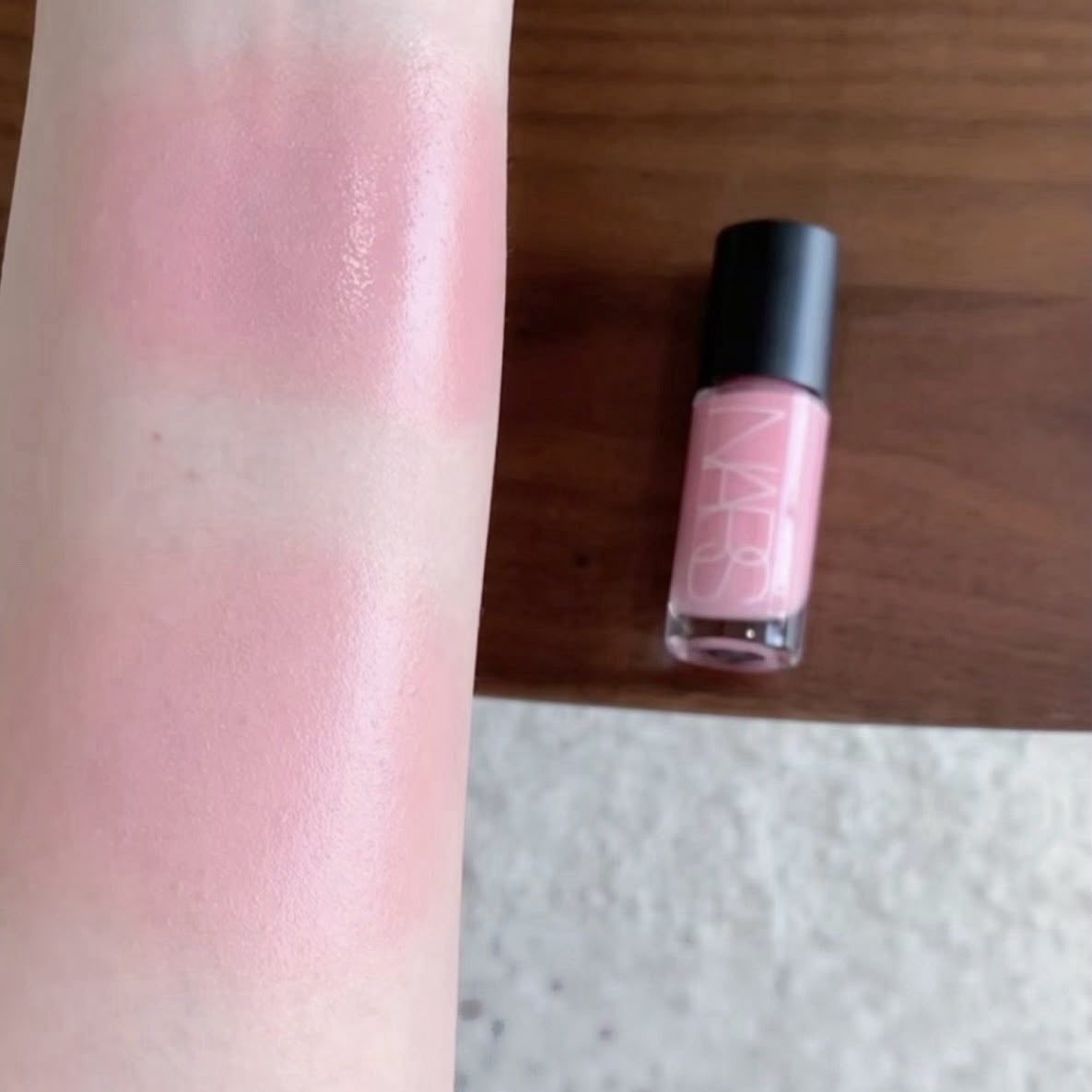 NARS - Insatiable Liquid Blush  炫彩緞光胭脂液 #impassioned