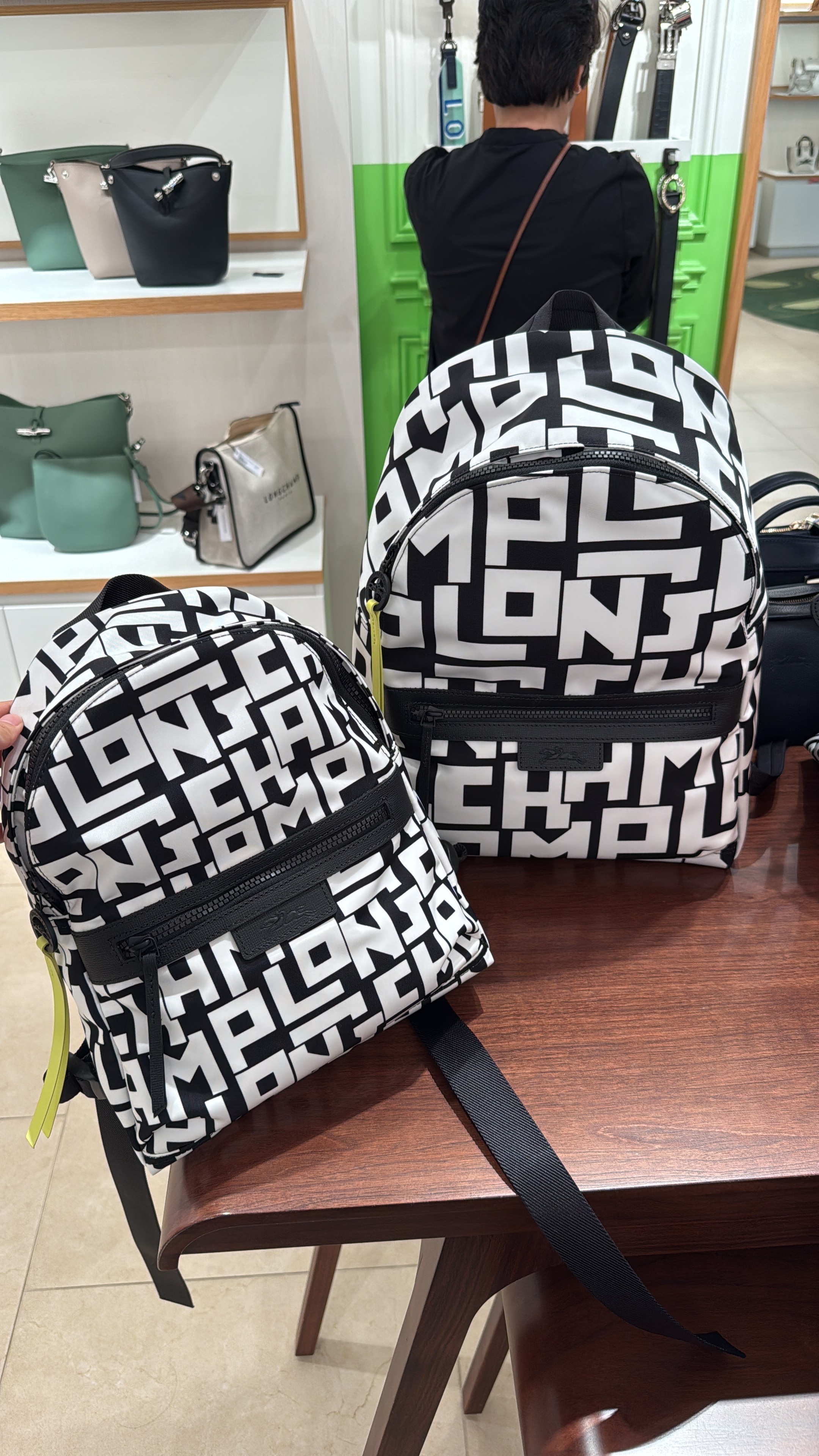 Longchamp LGP Neo backpack black white