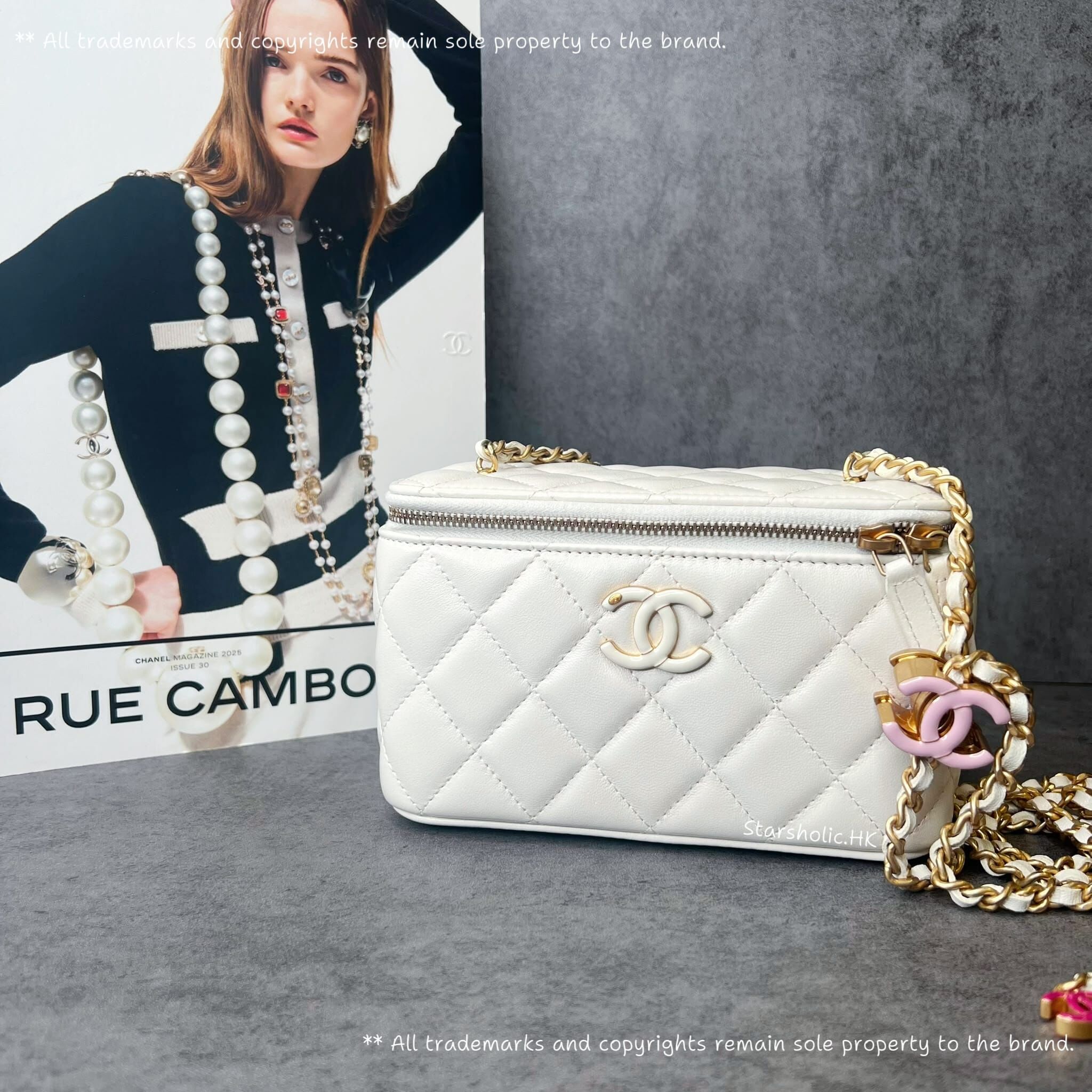 CHANEL 琺瑯扣 Vanity Case