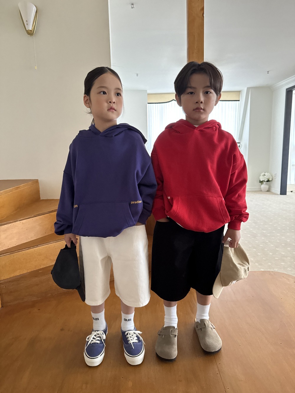 正韓秋our 側邊字母連帽上衣