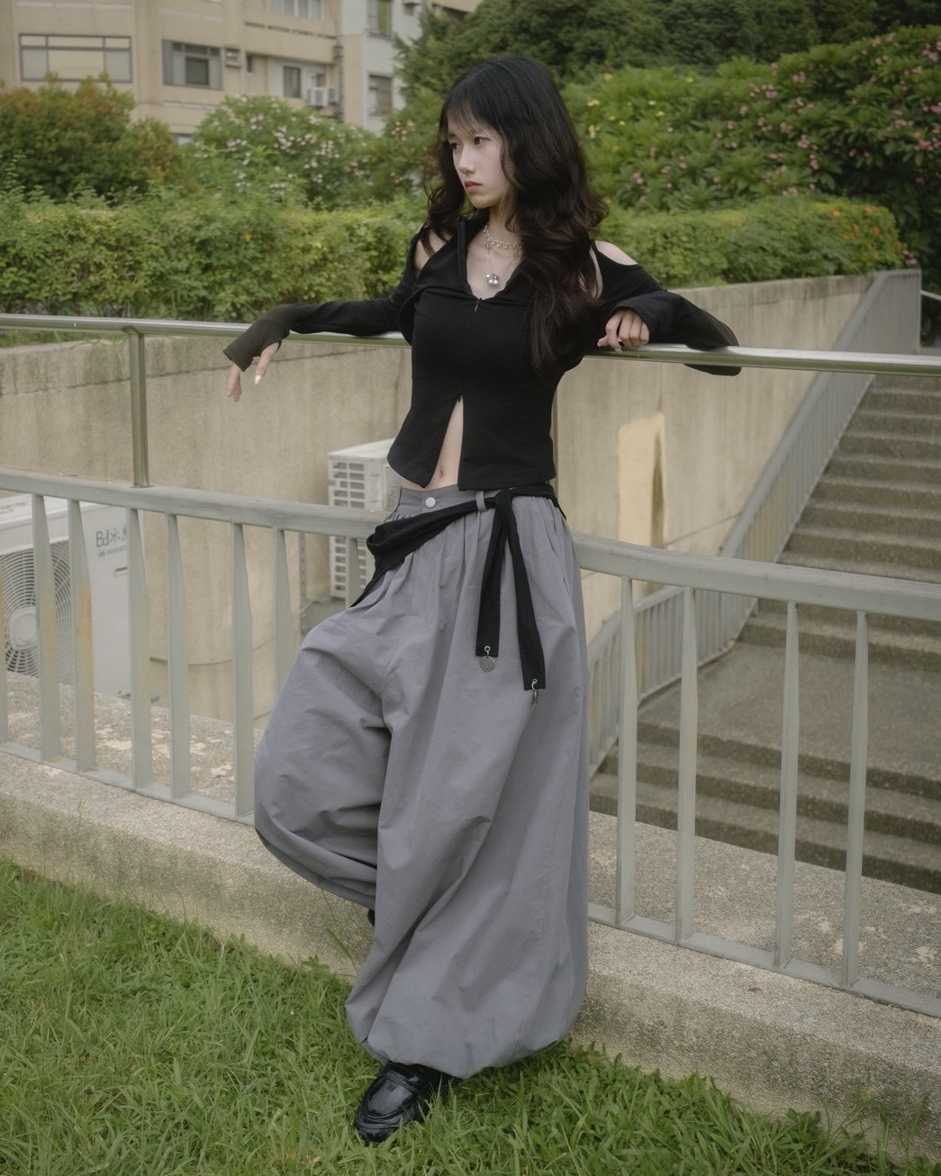 皓安 LOOK 01