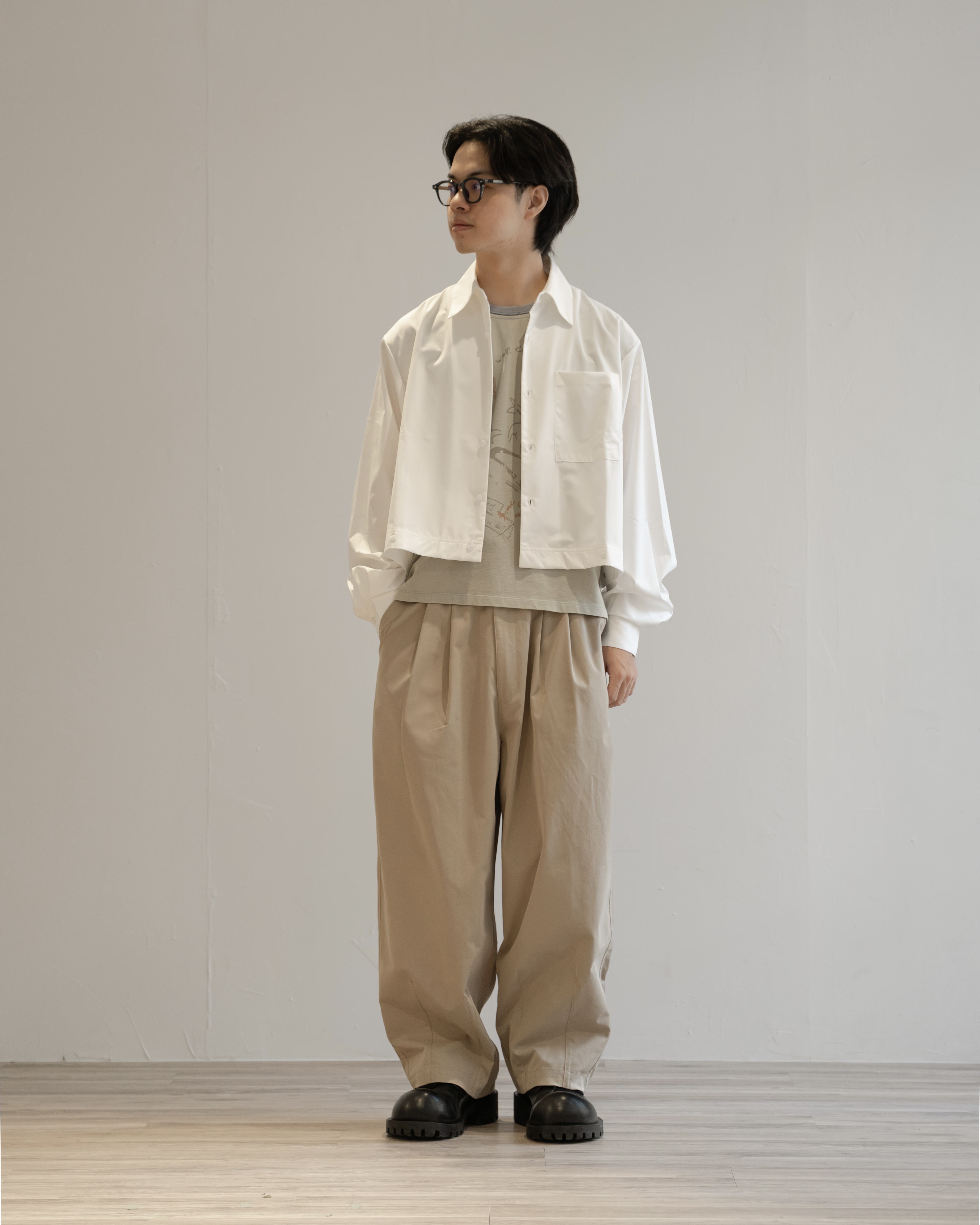 皓安 LOOK 01