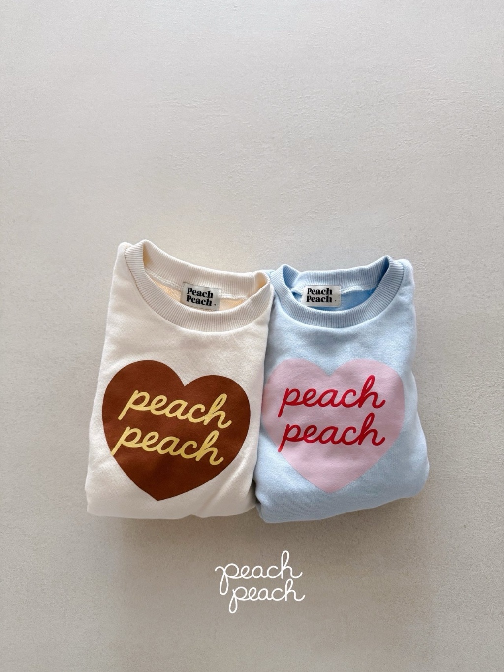 正韓秋PEACHPEACH 兩色PEACHPEACH愛心上衣