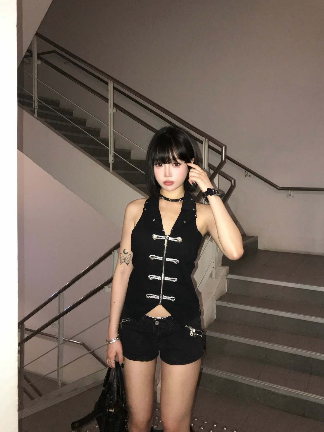 視覺系辣妹🖤拿破崙 翻領掛脖馬甲背心