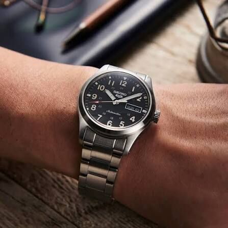 Seiko 精工 5 Sports ‘In the Metal’ Midfield Sports Style Automatic Men's Watch SRPJ81K1 運動風格自動機械男士腕錶
