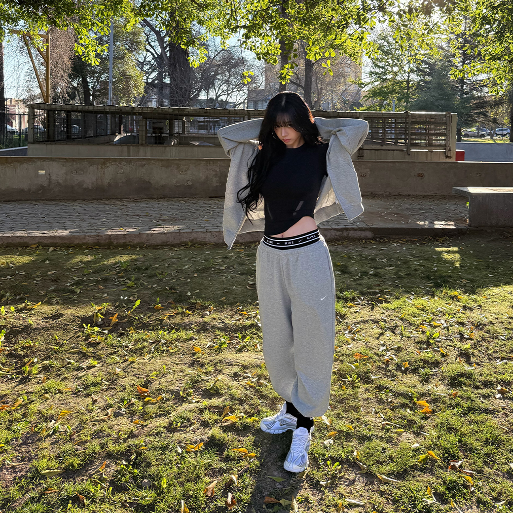 NIKE ZOOM SKYLON 11 劉知珉 柳智敏 KARINA同款 透氣 緩震 運動鞋 休閒鞋 灰白銀 (女款)