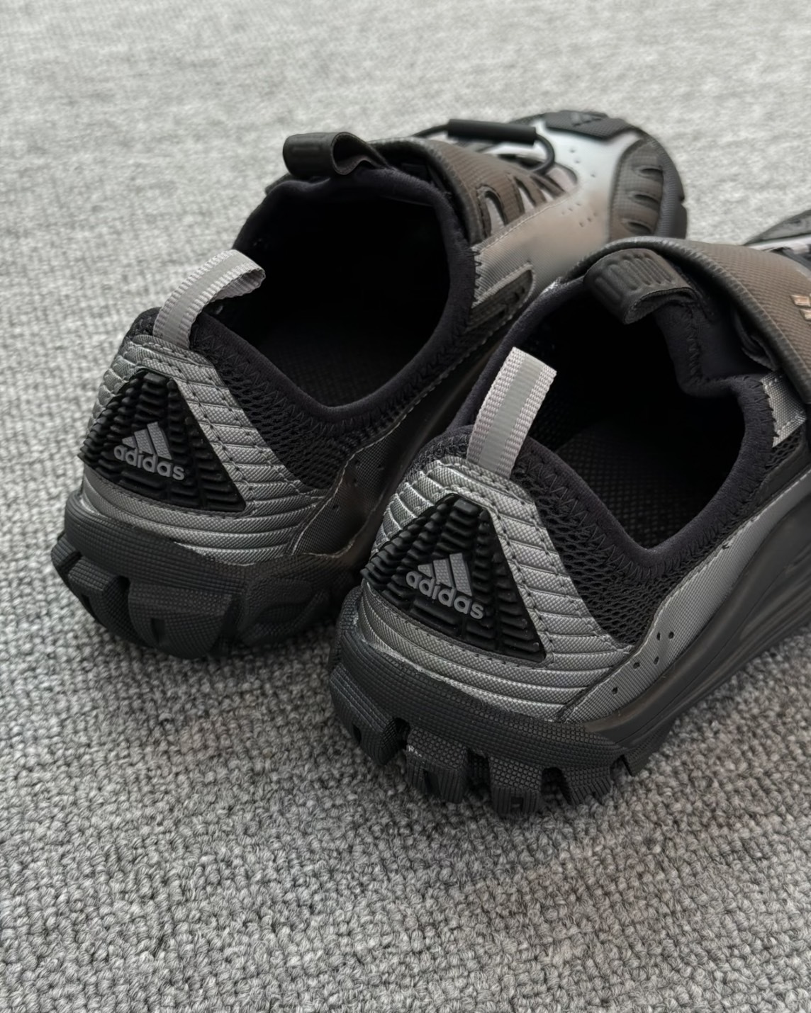 【預購】ADIDAS x PHARRELL WILLIAMS WATERMOC STARFISH 黑色 LB2841