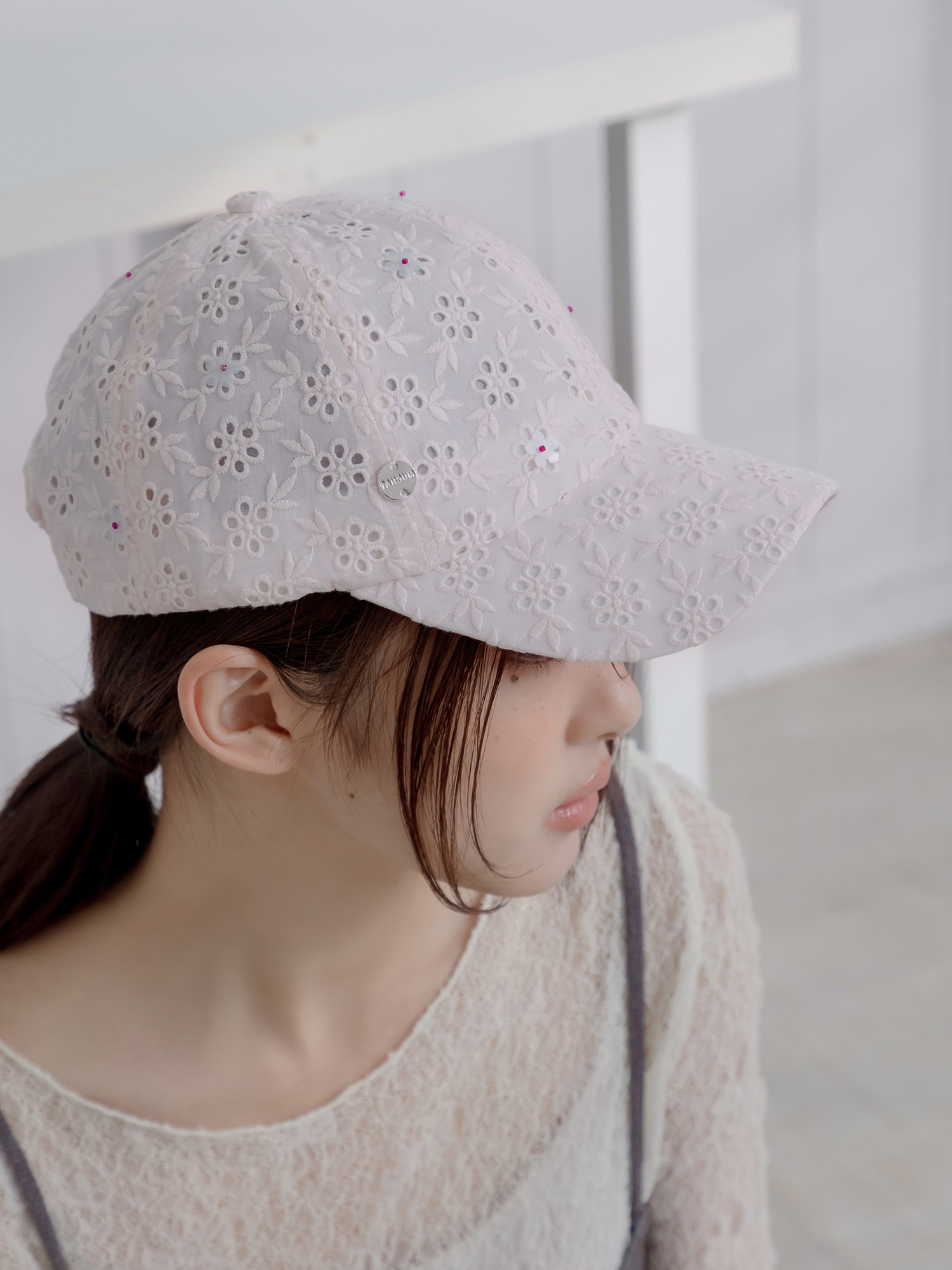 誰拿了我的電話。刺繡花朵棒球帽 (淺粉/素帽不含配飾)