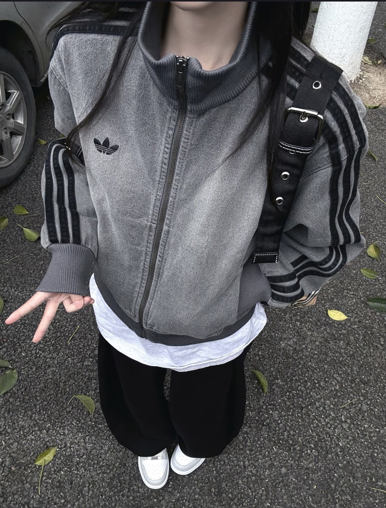 Adidas短版水洗外套