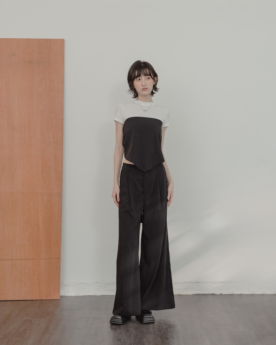 Textured Pleated Wide-Leg Suit Trousers with Attached Skirt Overlay – Black S/M【04030529】in stock+pre-order