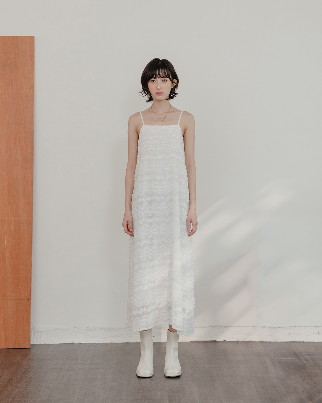 Three-dimensional jacquard patchwork spaghetti strap long dress - white【01087380】in stock+pre-order