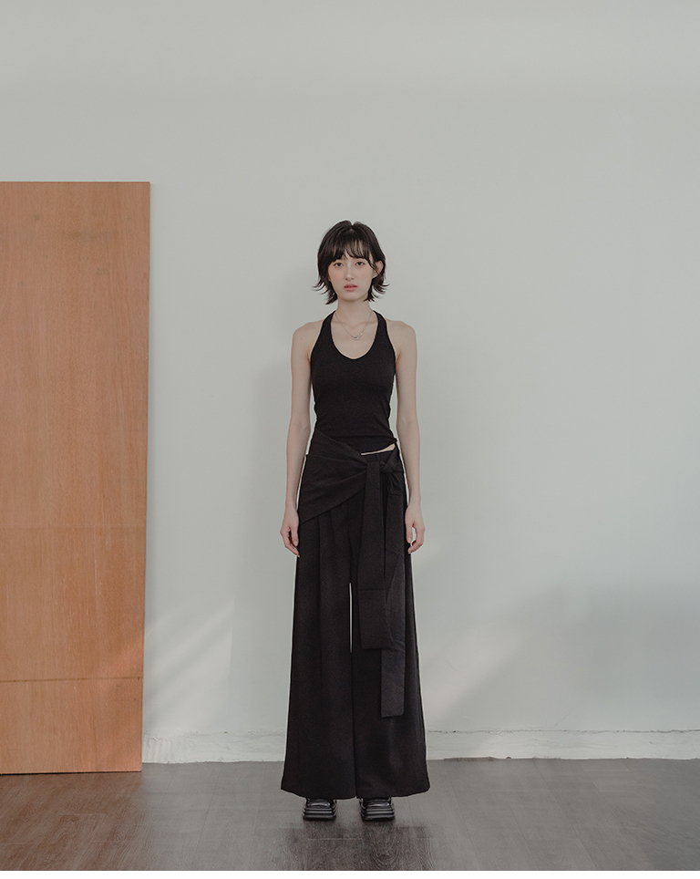 Plain Ribbed Neck Strap Bra Top - Black【01041995】in stock+pre-order