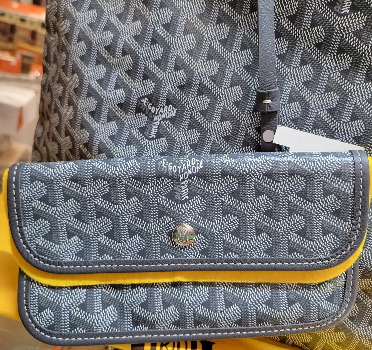 GOYARD hobo bag Gris  灰色