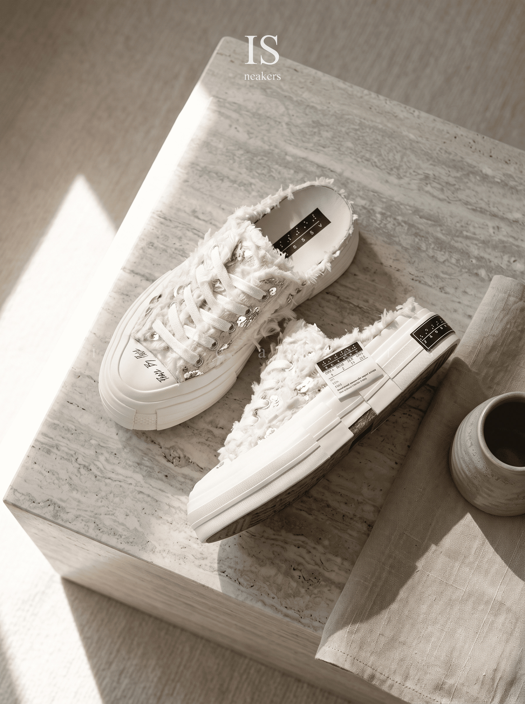 iSNEAKERS｜Xvessel "White Gold" Mule 天鵝之心 白金 穆勒鞋 F23X02G