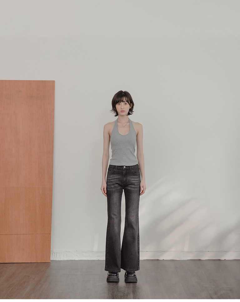 Black-wash low-to-mid rise flared jeans (S/M/L)【04011915】in stock+pre-order