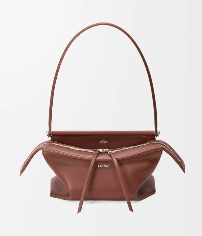 【4色入】Loewe Small Whisker Bag Glazed Calfskin 小牛皮腋下袋 手袋