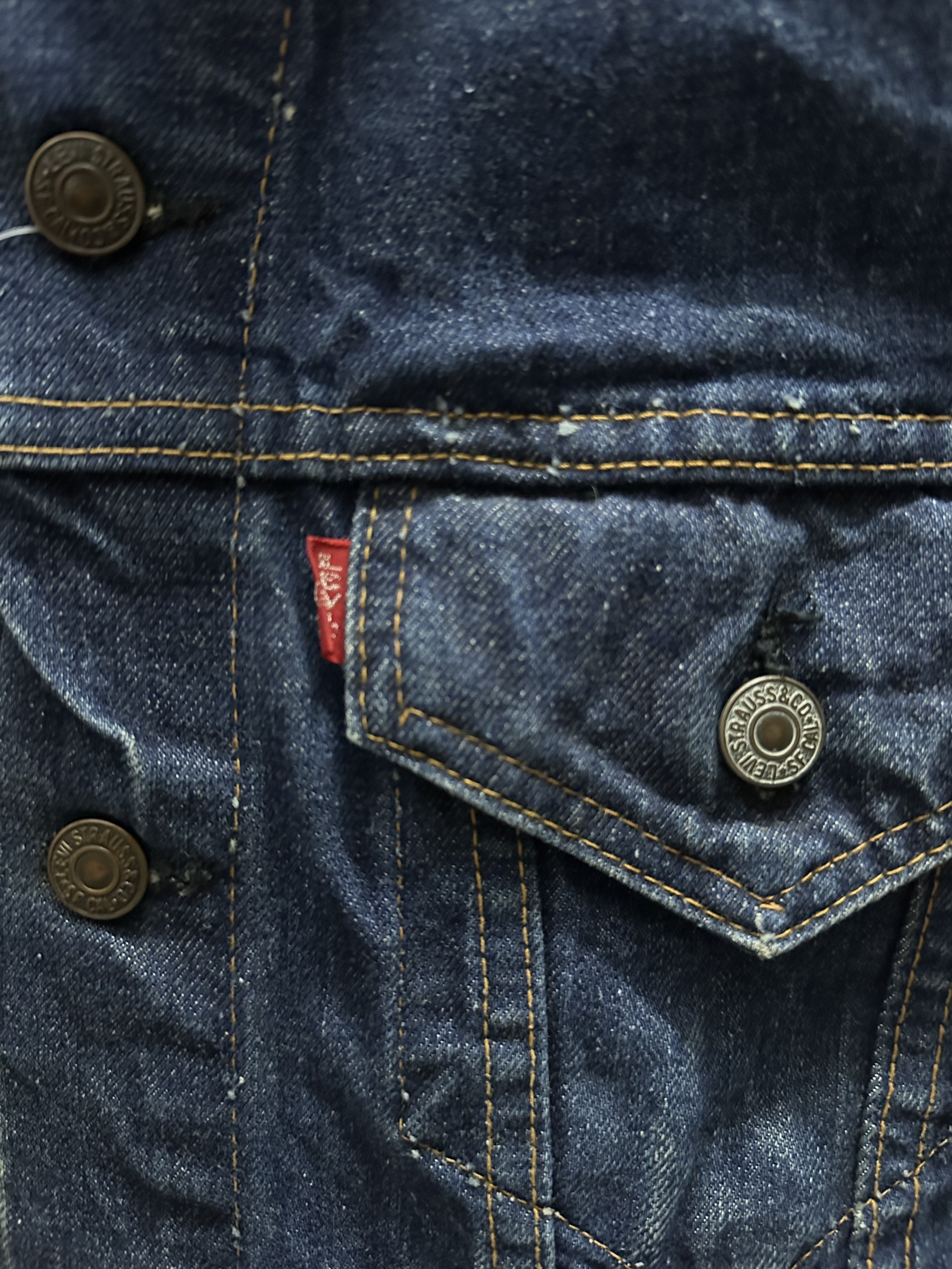 70’s Levi’s 70505 Denim Jacket *Sun Fade