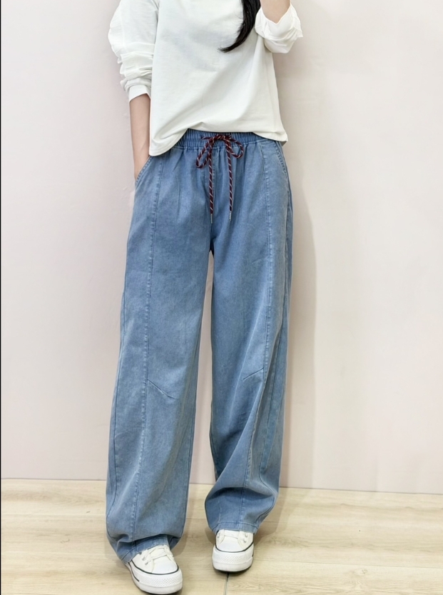 休閒百搭 簡單上衣就能完成穿搭