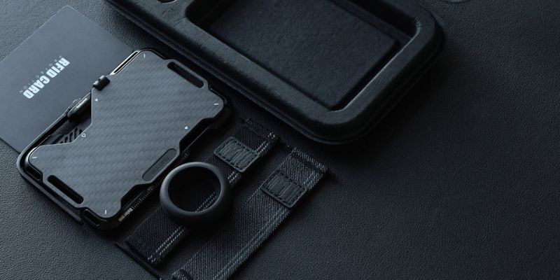AULUMU Multi-Tool Metal Wallet|多功能磁吸金屬卡包 G03
