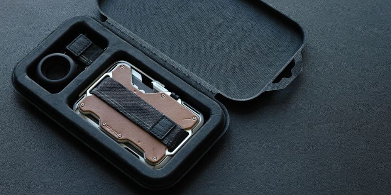 AULUMU Multi-Tool Metal Wallet|多功能磁吸金屬卡包 G03