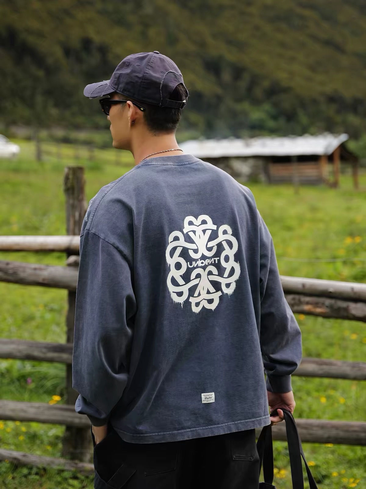 |搶手熱賣款🔥🔥| Unbent Soul 復古水洗 圖騰 長Tee