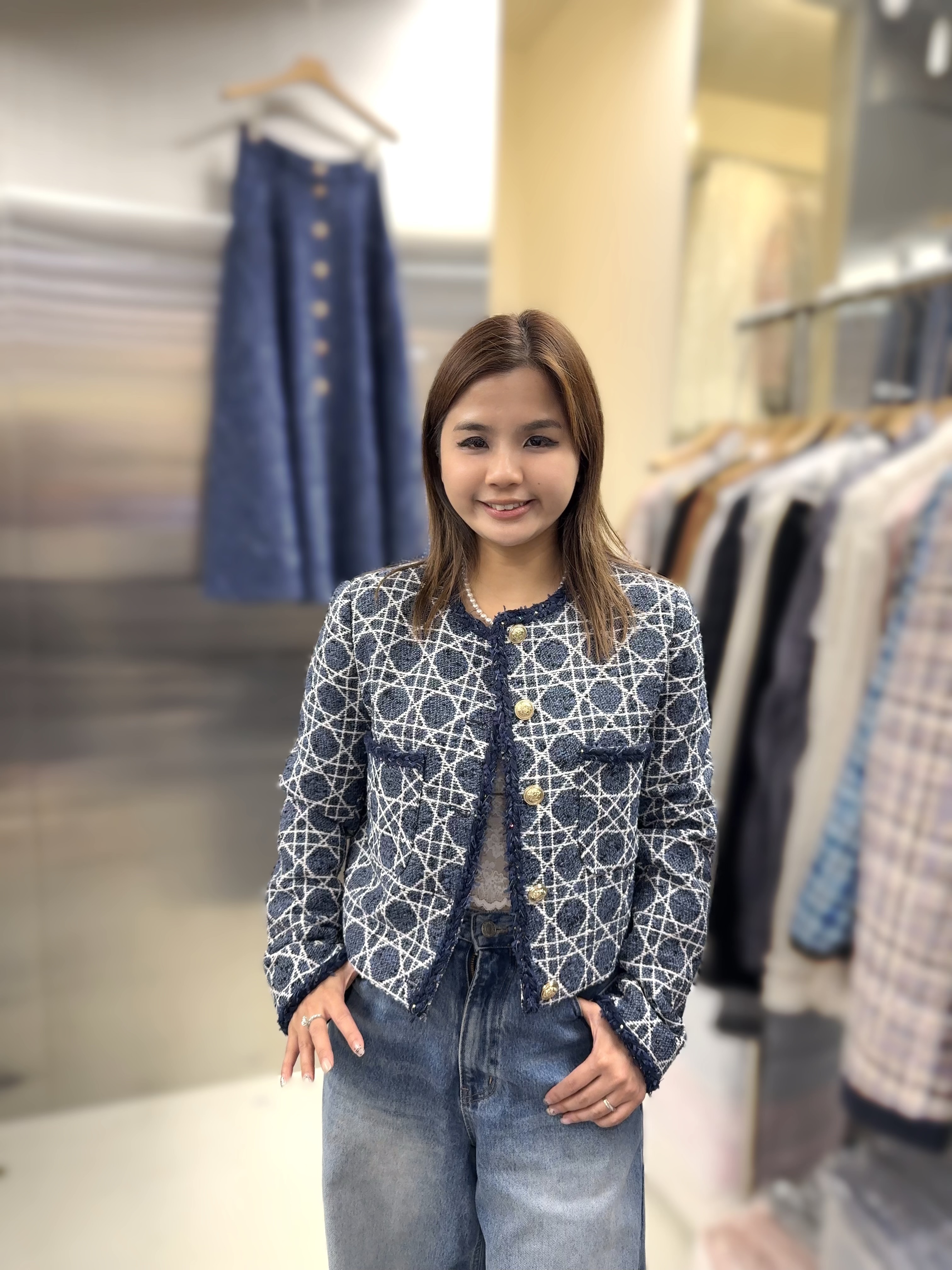 CR04 胸40 長18 $799