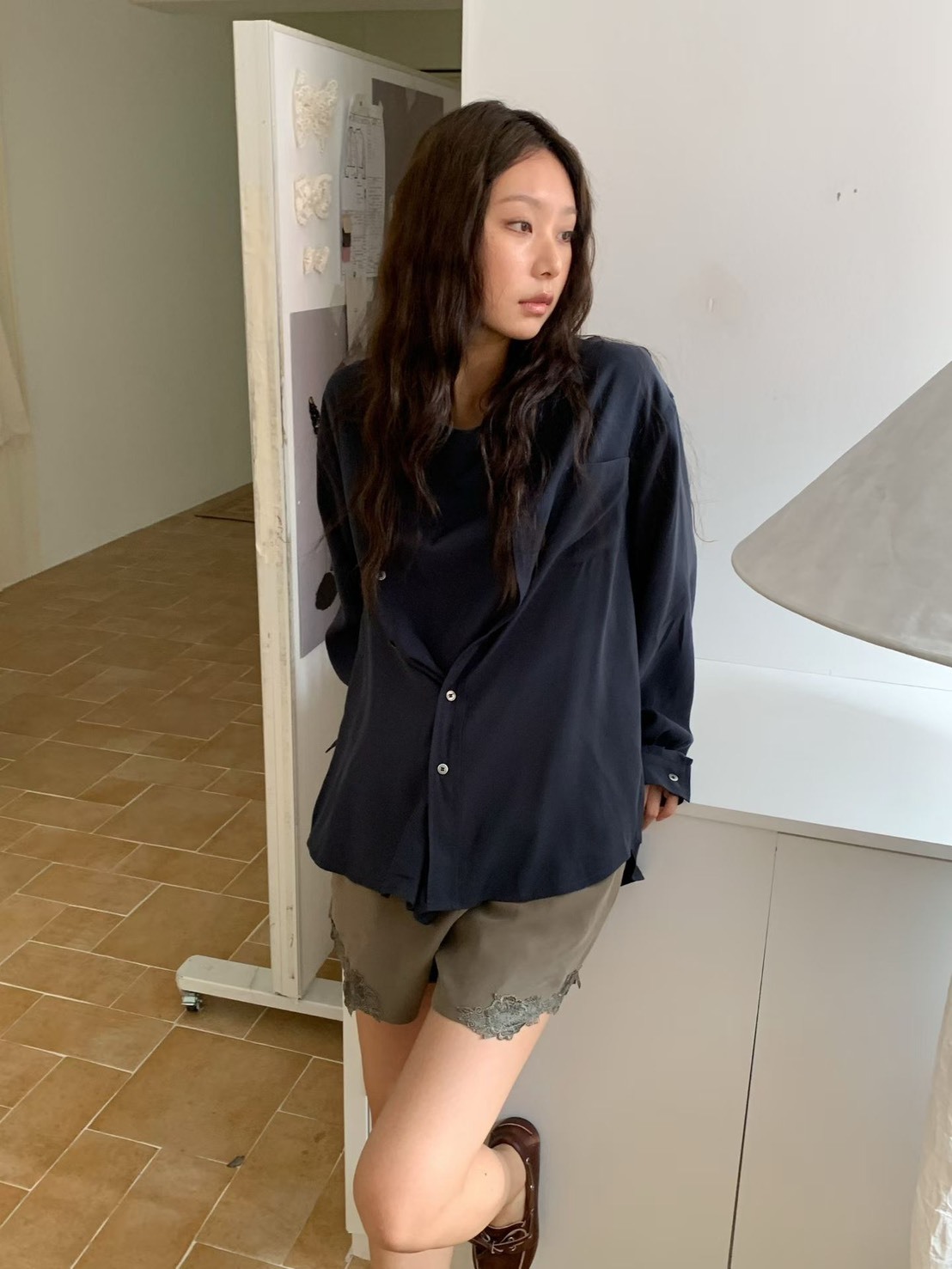 垂領側釦時髦感襯衫