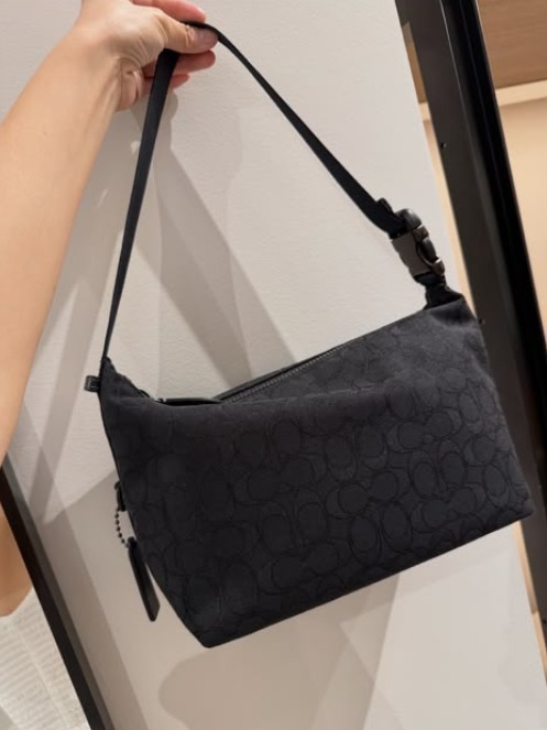 【預購】Coach N091081 飯盒包