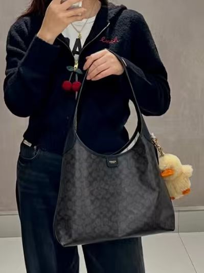 【預購】Coach N091153 Brooklyn 28 In 單肩包 (深啡色)