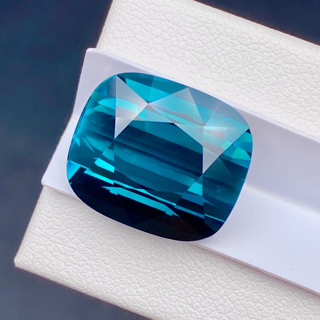 Collector’s Grade | Lagoon Tourmaline